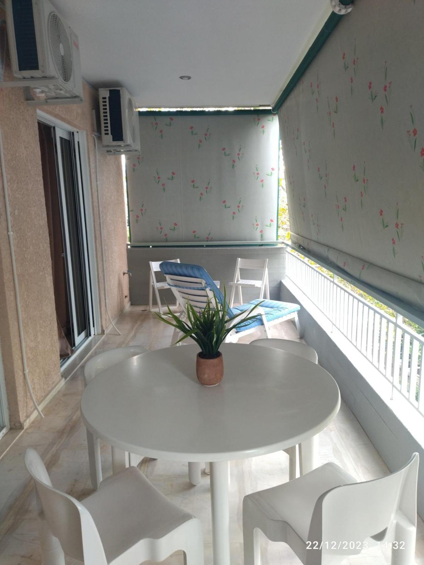 Swan Paradise Glyfada Apartment Athen Eksteriør billede
